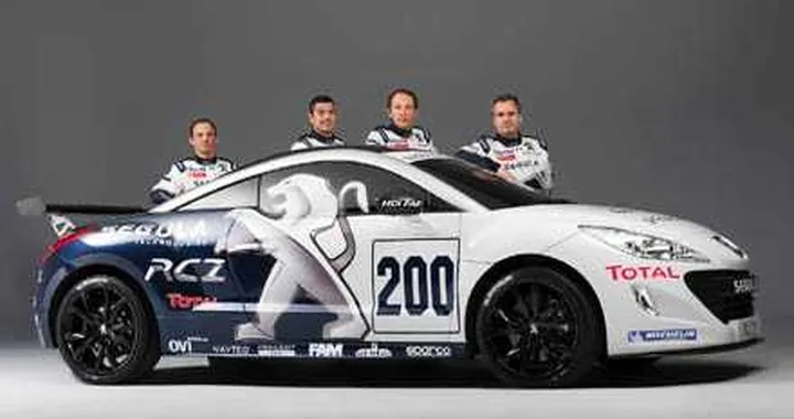 La Peugeot RCZ alla 24 del Nürburgring