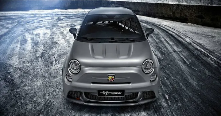 Abarth: 695 biposto e altre novità al Salone di Ginevra