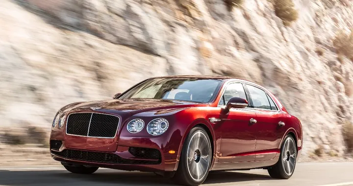 Bentley Flying Spur V8S al Salone di Ginevra