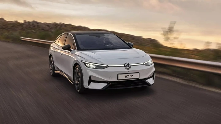Volkswagen stritola Tesla, in Germania le auto di Musk stanno scomparendo