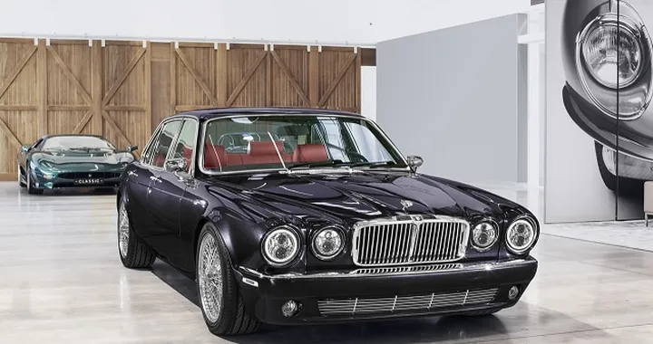 A Ginevra una specialissima Jaguar XJ d'epoca per il batterista degli Iron Maiden