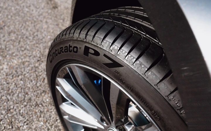 Nuovo Pirelli Cinturato P7: immagini ufficiali