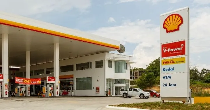 Shell: arrivano le colonnine per le auto elettriche nei distributori di carburante