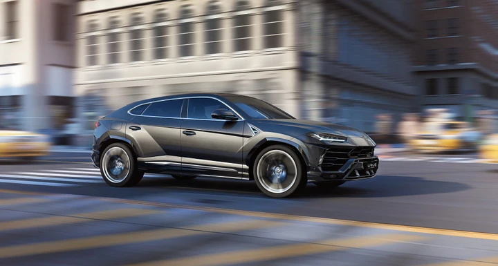 Lamborghini Urus: sarà anche ibrida plug-in