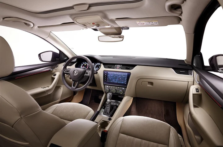 Skoda Octavia 2017: aggiornamenti a dotazioni ed infotainment