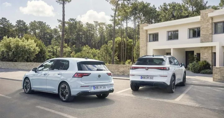Nuove Volkswagen Golf e T-Roc ibride: arrivano i Full Hybrid da 170 CV