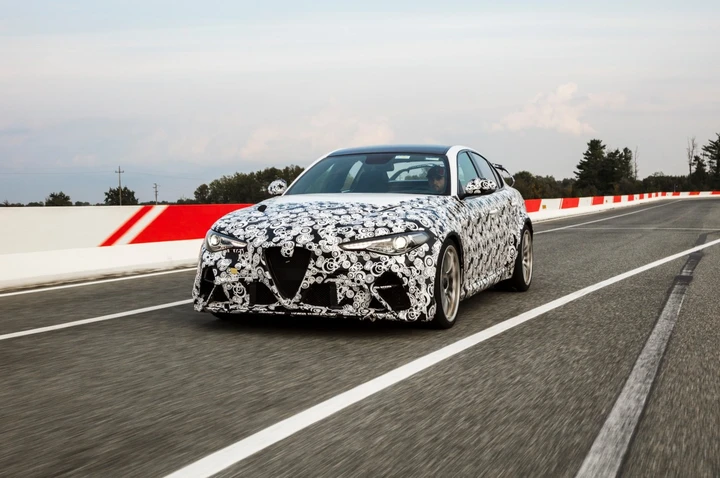 Alfa Romeo Gta, test a Balocco con Räikkönen e Giovinazzi