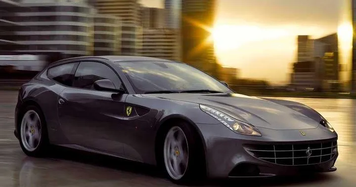 La Ferrari FF debutta in India