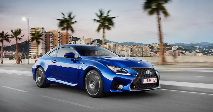 Lexus RC F e GS F, la sportività sposa la tecnologia