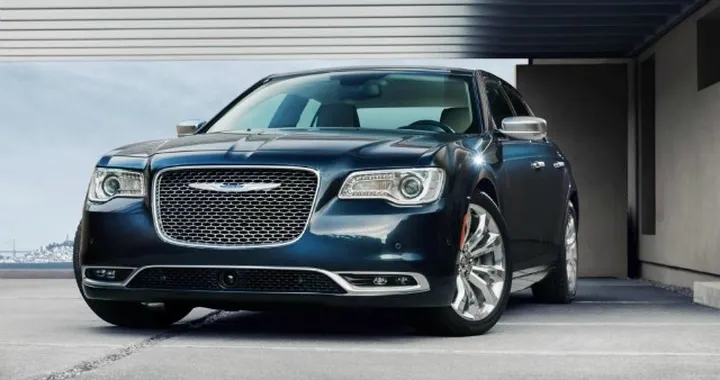 Chrysler festeggia  i 90 anni con delle serie speciali