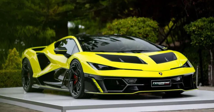 Lamborghini, vendite record 2025: 10.747 vetture e spinta verso l'ibrido
