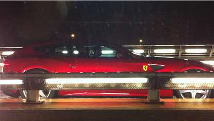 Ferrari FF: nuovi video spia