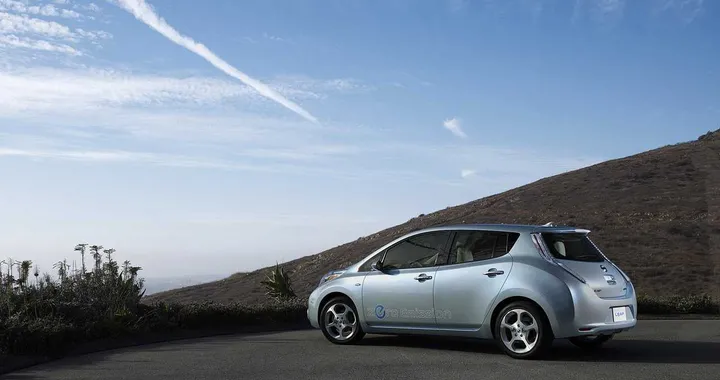 Auto elettriche, una tassa perché libere dal petrolio