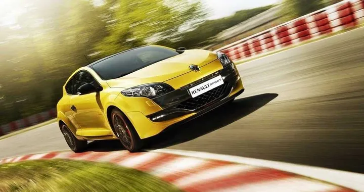 Renault Megane RS Trophy: solo 500 esemplari