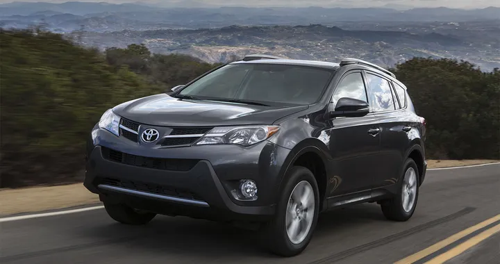 Toyota: maxi richiamo per 2,87 milioni di veicoli