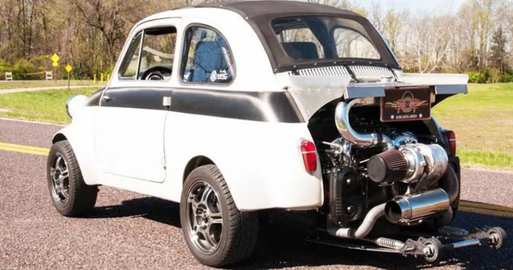 La Fiat 500 da 300 cavalli in vendita su eBay