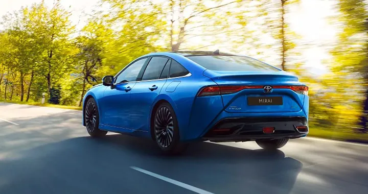 Toyota Mirai, l'idrogeno si rinnova con incentivi da assalto