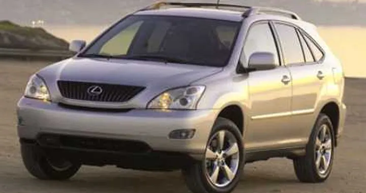 Toyota, richiami: stavolta tocca alla Lexus RX