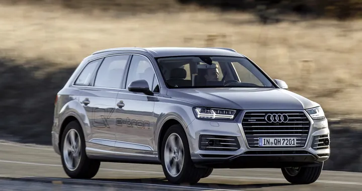 Audi Q8: il nuovo Suv-coupé arriva nel 2018?