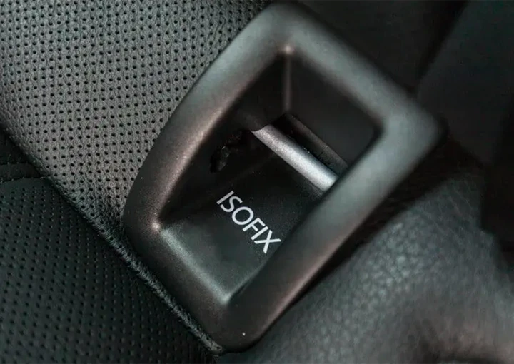 Il seggiolino auto Isofix: cos'è, quale scegliere e perché è sicuro