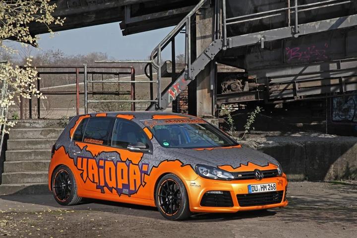 Volkswagen Golf R by Cam Shaft