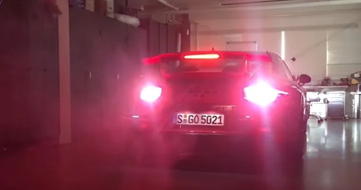 Il ruggito della Porsche 911 GT3 MY 2017