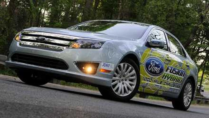 Ford Fusion Hybrid: record mondiale di percorrenza negli USA