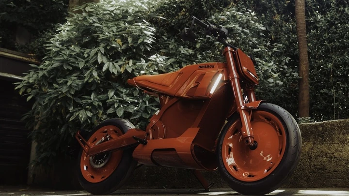 Brabus lancia 3 moto elettriche: autonomia 150 km e prezzi da 16.900 euro