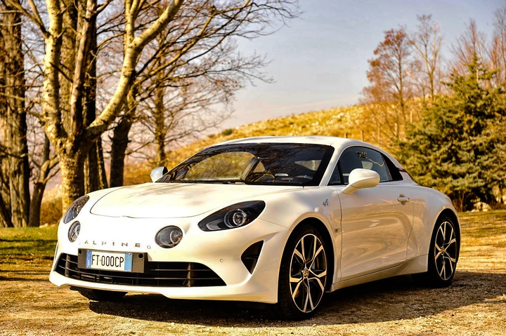 Alpine A110 TCe Pure: la prova su strada