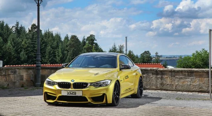 Bmw M4: tuning by VOS