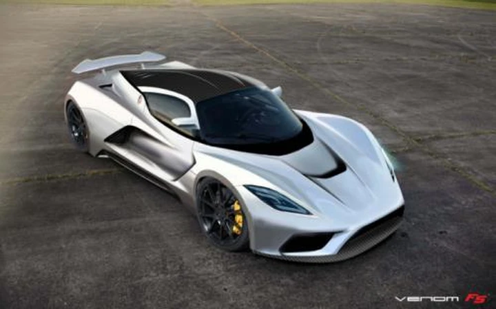 Venom F5: un missile da 466 km/h