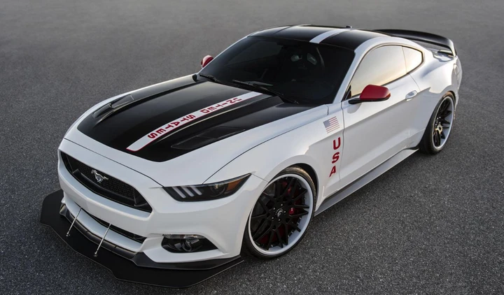 Ford Mustang Apollo: l’esemplare unico venduto a 200 mila euro