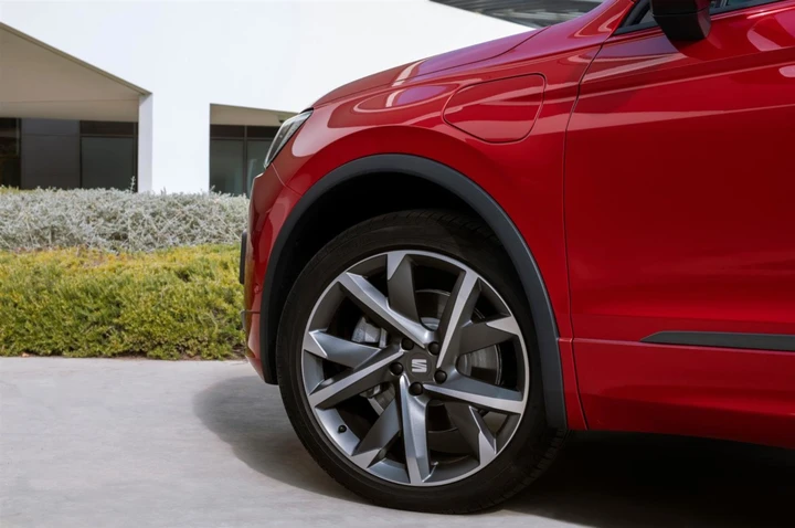 Seat Tarraco e-Hybrid 2021: immagini ufficiali