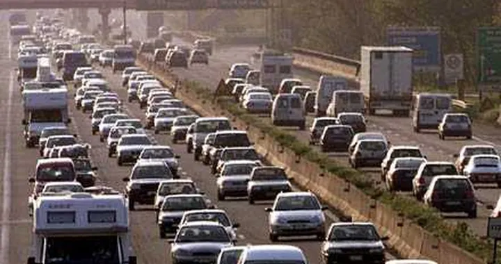 Esodo pasquale: traffico si, ma scorrevole