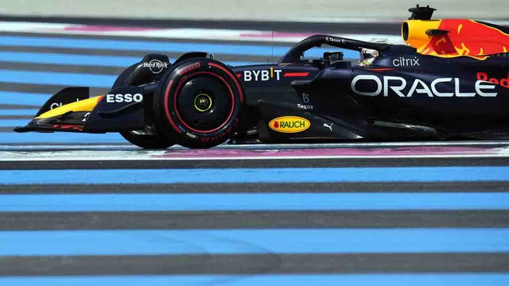 F1 Francia 2022: Verstappen vince, Leclerc a muro