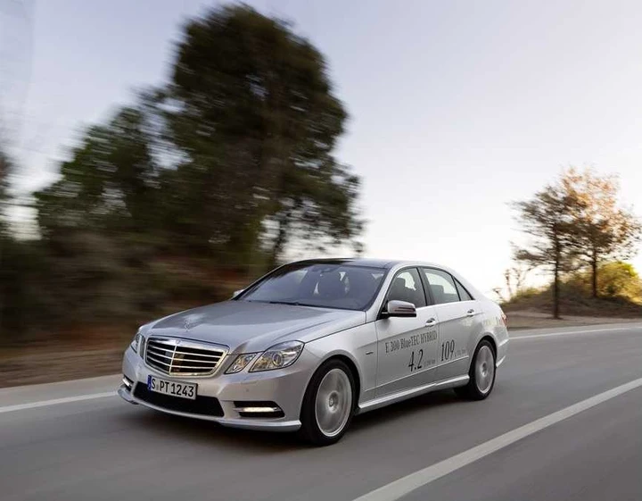 Mercedes Classe E BlueTEC ibrida all'H2Roma 2012