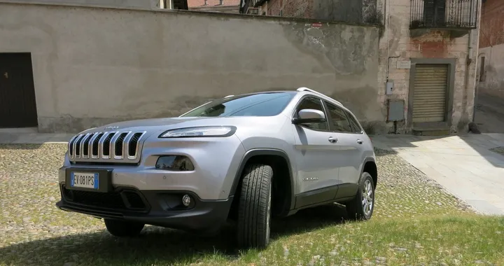 Jeep Cherokee 2014, primo contatto