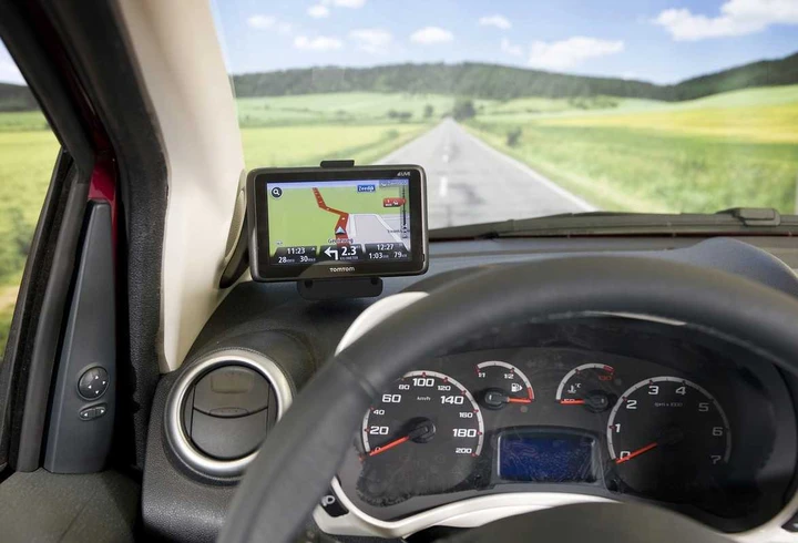 Navigatori TomTom per Ford