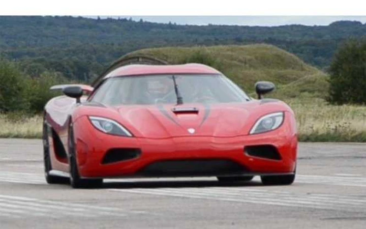 Koenigsegg Agera R: 0-300 km/h in soli 14,53 secondi