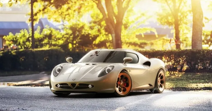 Alfa Romeo 4C: si chiama “Nivola” l’omaggio alla 33 Stradale