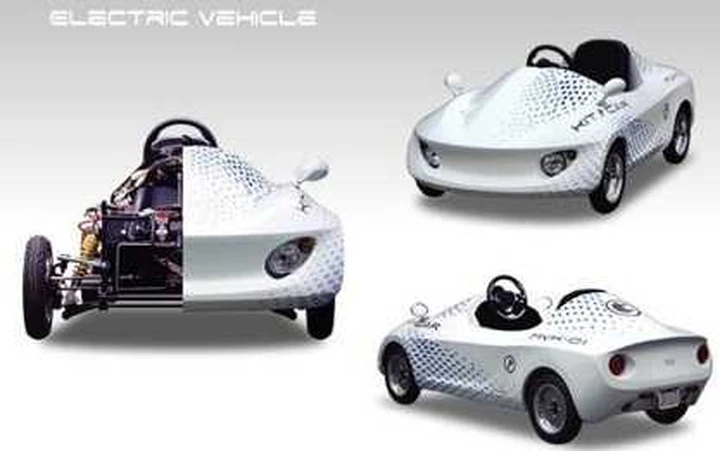 Pius: in Giappone arriva l'auto elettrica in kit
