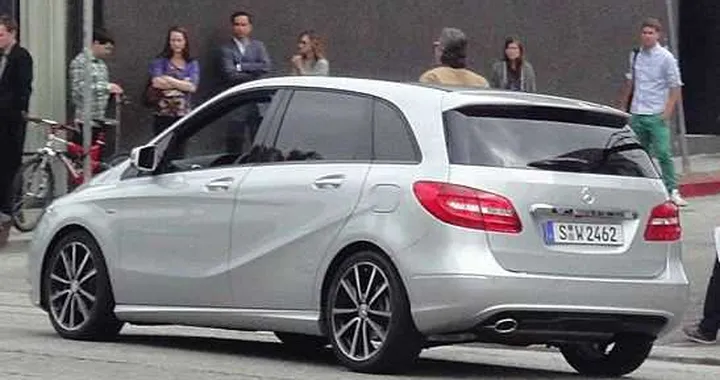 Mercedes Classe B 2012, ecco la nuova serie