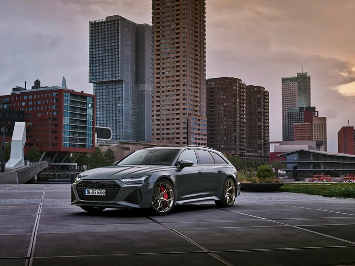 Audi RS6 e RS7 Performance: immagini ufficiali