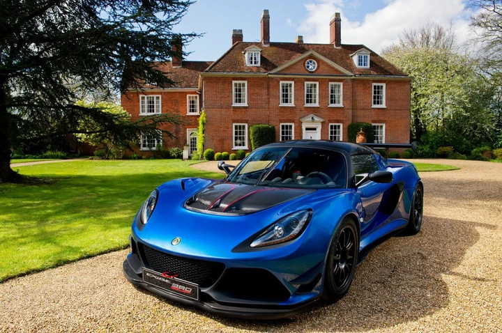Lotus Exige Cup 380 2017: immagini ufficiali