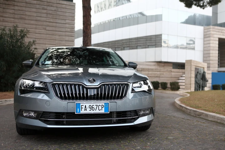 Nuova Skoda Superb: comfort senza eguali