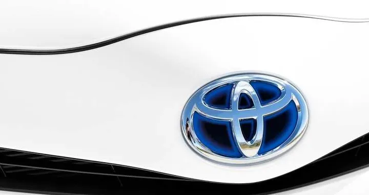 Toyota: una compatta per gli USA prodotta da Mazda