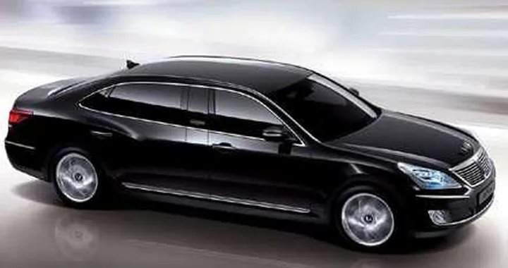 Hyundai Equus Limousine: lusso coreano