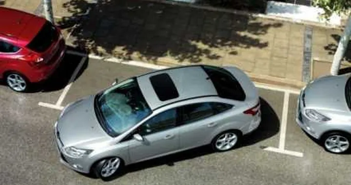 Ford Active Park Assist: il parcheggio semiautomatico piace