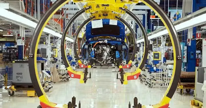 Stellantis Melfi, ottobre a turni alternati: cosa cambia in fabbrica