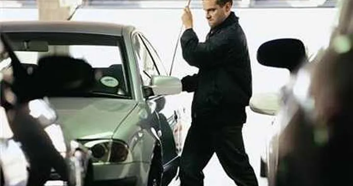 Furti d'auto in calo in Italia